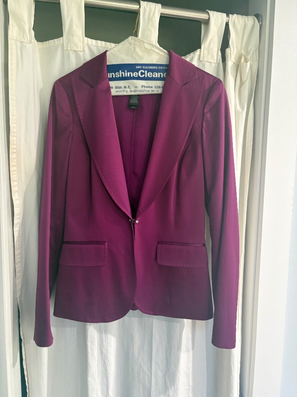 Kenneth Cole Pink Blazer